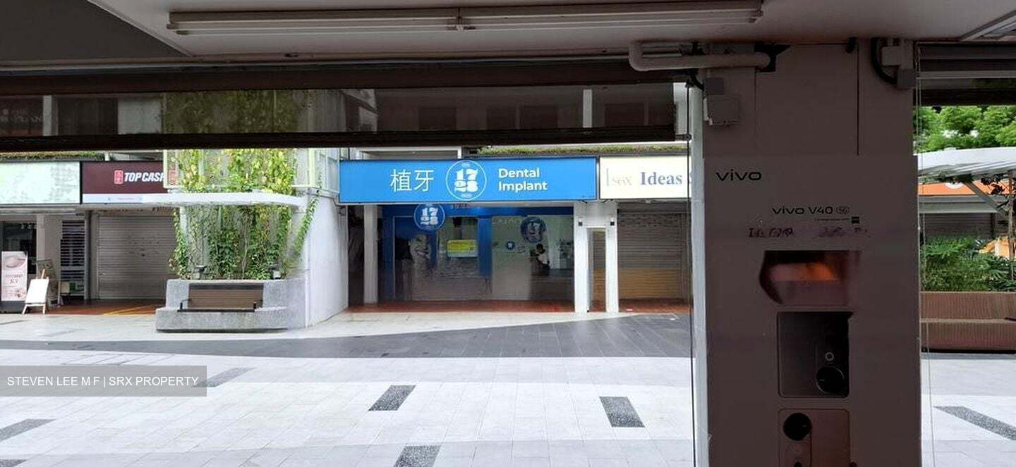 709 ANG MO KIO AVENUE 8 (D20), Shop House #456575631